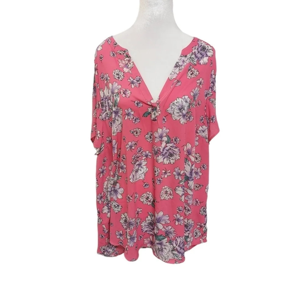 Torrid Pink floral Georgette hi low short sleeve blouse deep V-neck barbie 3X